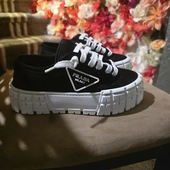 Prada Black and White Platform Sneakers - Picture 4 of 8